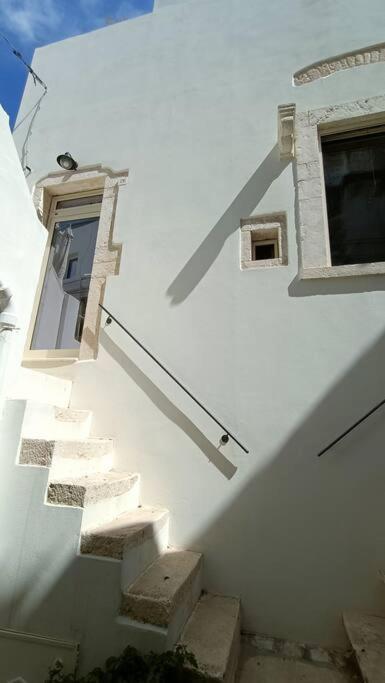 Sull'Arco Della Gnostra Noci Exterior foto